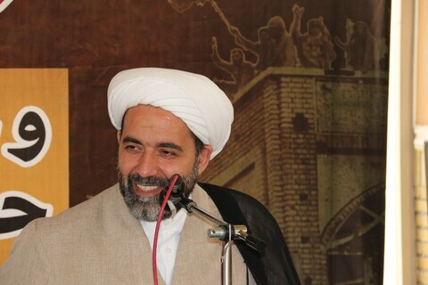 طلاب به شبهات در فضای مجازی پاسخ دهند طلاب به شبهات در فضای مجازی پاسخ دهند