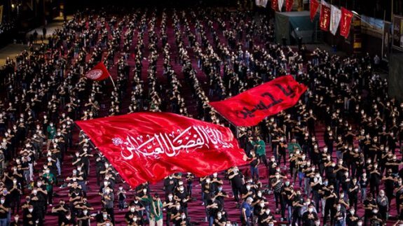 تجمع بزرگ عاشورایی به مناسبت یومالحسین در اصفهان برگزار می شود تجمع بزرگ عاشورایی به مناسبت یومالحسین در اصفهان برگزار می شود