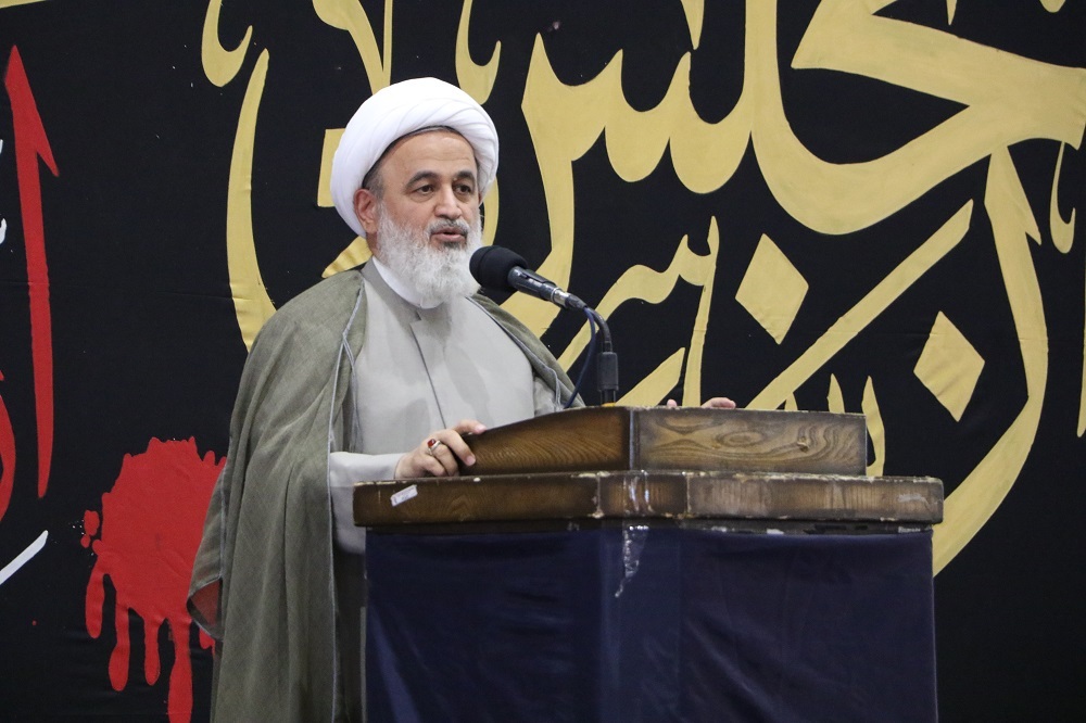 صرف آشنایی با فقه برای تبلیغ کافی نیست / مبلغان خود را از دانش بی نیاز نبینند صرف آشنایی با فقه برای تبلیغ کافی نیست / مبلغان خود را از دانش بی نیاز نبینند