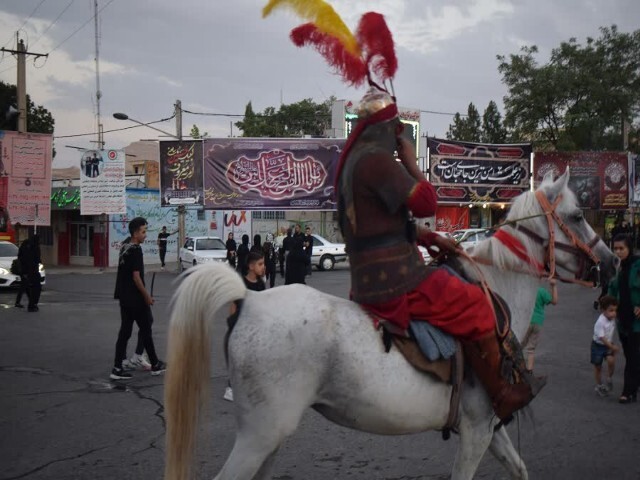 برگزاری آئین تعزیهخوانی در بیجار برگزاری آئین تعزیهخوانی در بیجار