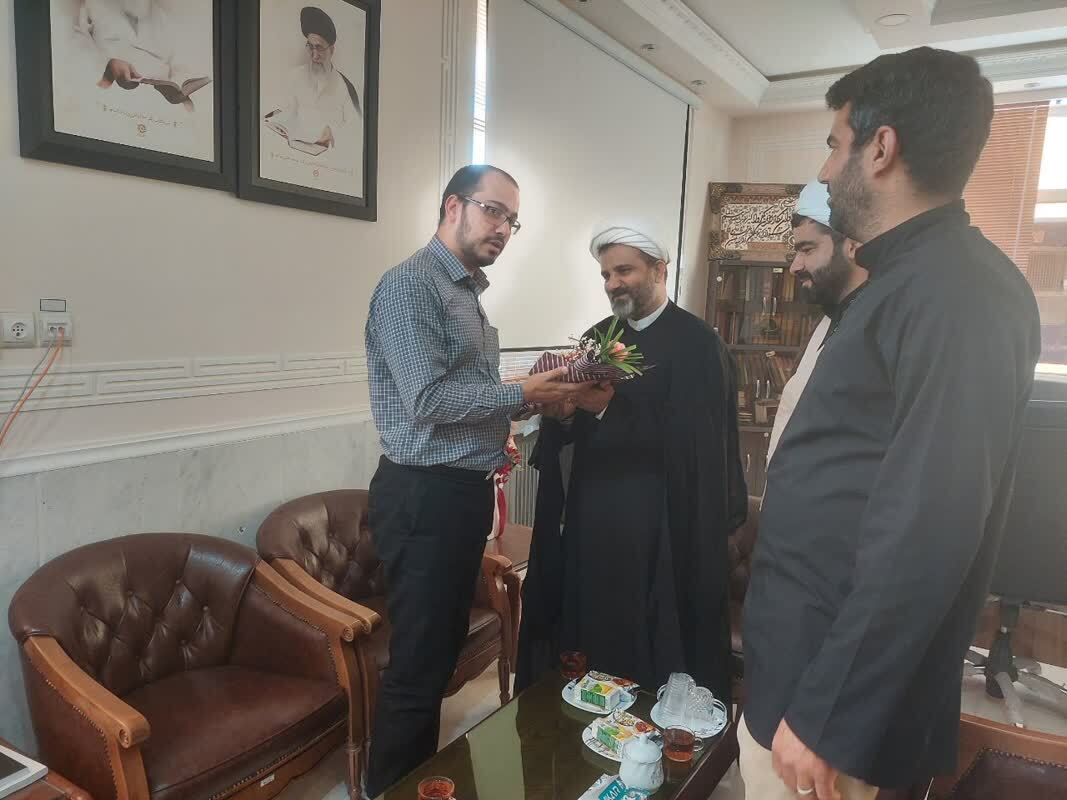مدیر کل تبلیغات اسلامی اصفهان با فرماندار نائین دیدار کرد مدیر کل تبلیغات اسلامی اصفهان با فرماندار نائین دیدار کرد