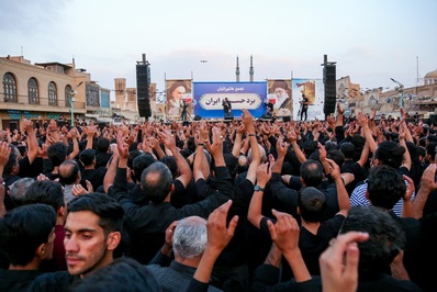 تجمع هیئت‌های عاشورایی یزد در روز هفتم محرم