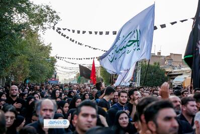 تجمع هیئت‌های عاشورایی یزد در روز هفتم محرم