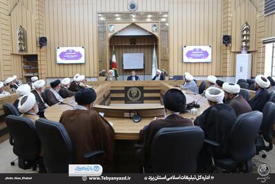 وحدت کشورهای مسلمانان در تحقق نابودی کامل استکبار به شدت کارساز خواهد بود