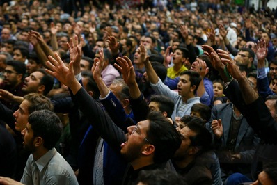 سنگ تمام مردم مؤمن اصفهان  در سوگ و گداز غریبانه های  4 امام بقیع