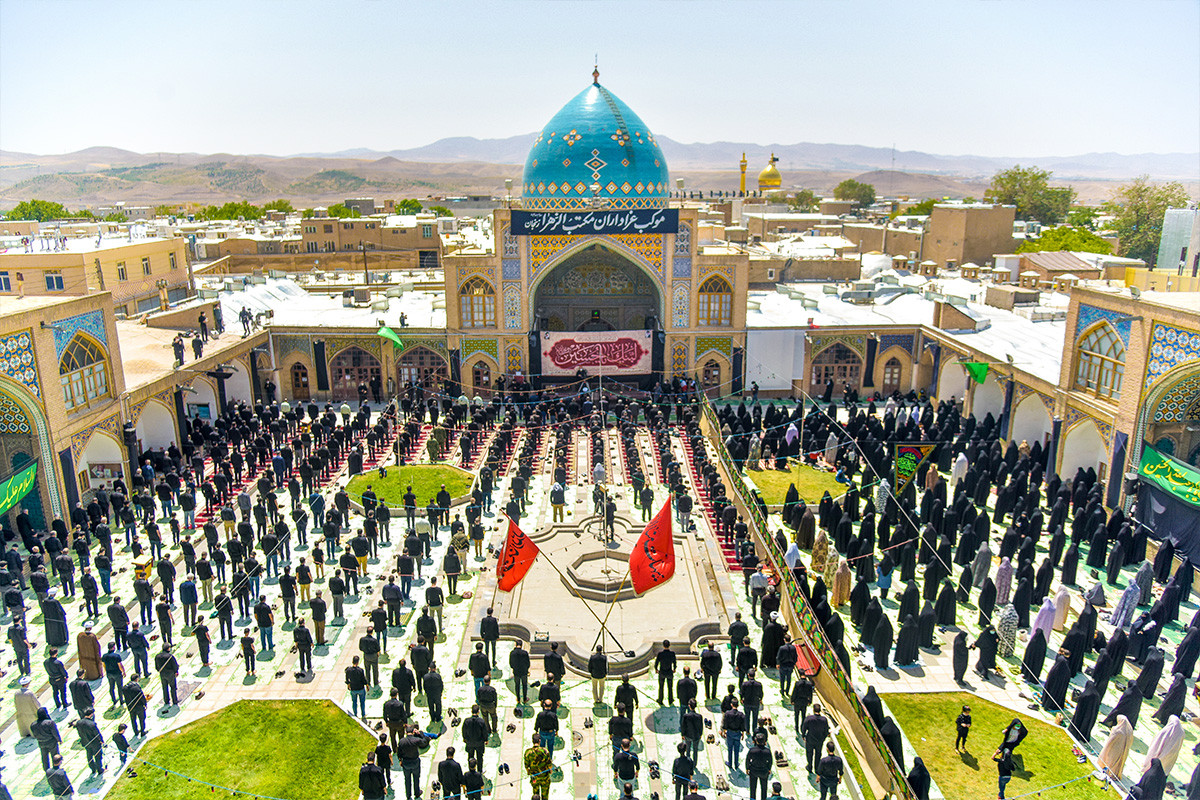 Celebración de los actos de duelo por el Imam Hussein (AS) con distanciamiento social