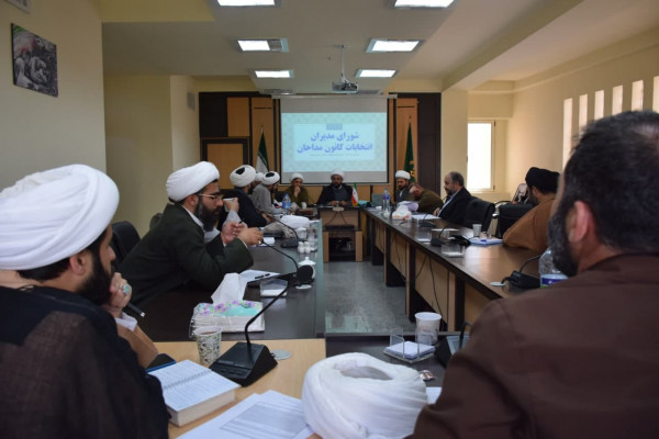 تأکید مدیرکل تبلیغات اسلامی سمنان بر توسعه برنامه‌های نماز و احیای کانون‌های فرهنگی