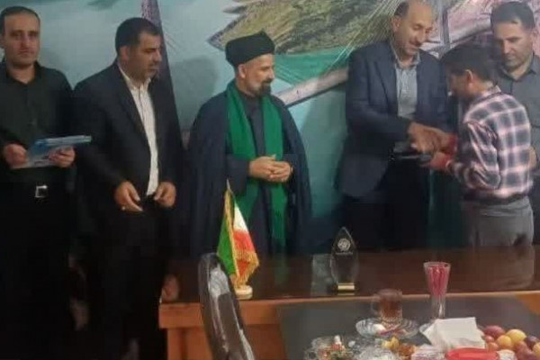 تقدیر از کارکنان اتاق اصناف شهرستان لالی