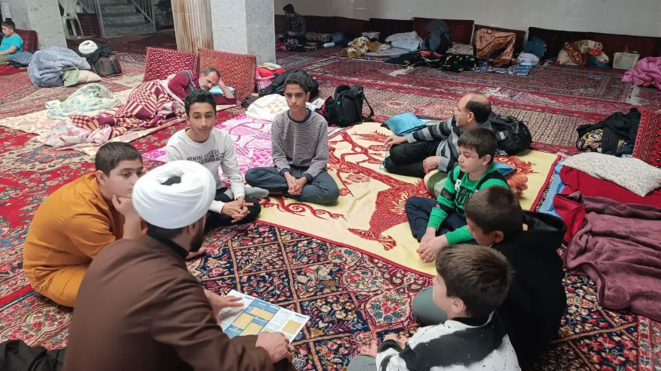 کلیپی از اعتکاف مسجد صاحب الزمان (عج) روستای سلطان طاهر