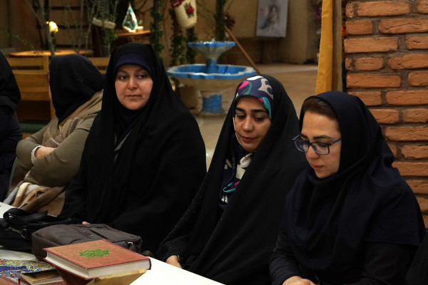 نشست صمیمی سرپرست اداره کل تبلیغات اسلامی همدان با اصحاب رسانه