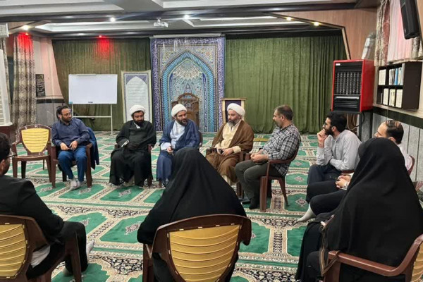 هویت بخشی به کانون های فرهنگی، تبلیغی توسط مدیرکل تبلیغات اسلامی ایلام، نقطه عطف عملکرد این اداره کل می باشد