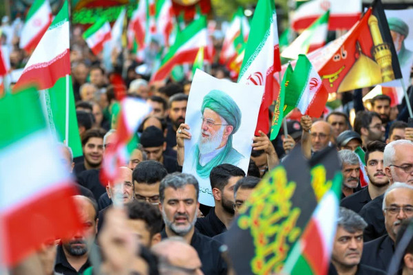 غریو «مرگ بر آمریکا و اسرائیل» هیئات و دسته جات حسینی در تبریز