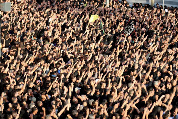 عزاداری ظهر روز عاشورا