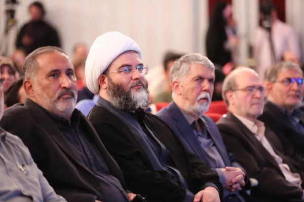 ویژه‌برنامه «از ایران بخوان»