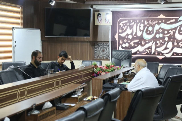 حضور عوامل برنامه «محفل» در شهرکرد