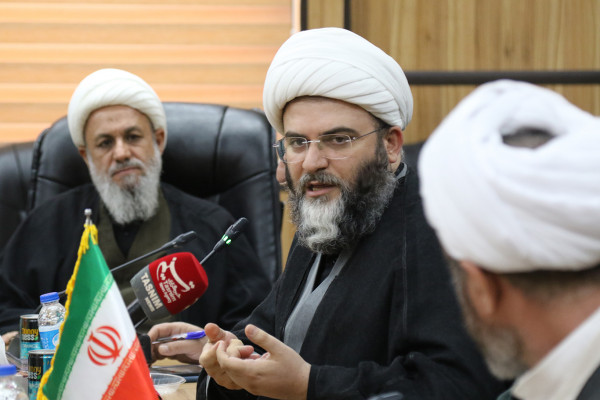 حضور رئیس سازمان تبلیغات اسلامی در جلسه کمیته فرهنگی، آموزشی اربعین استان ایلام