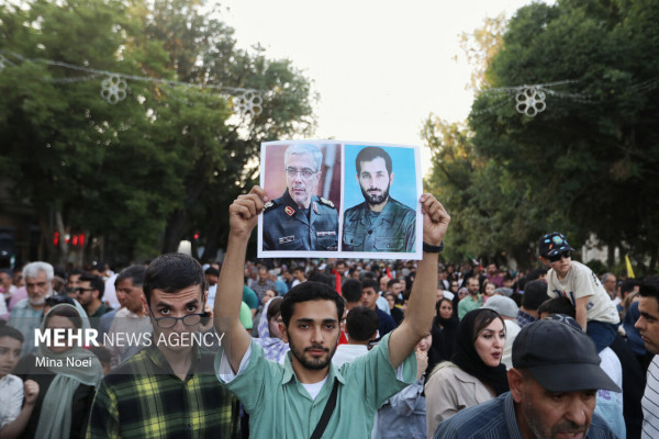 Километровый марш Гадира в провинциях