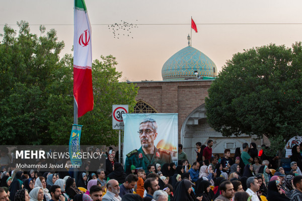 Километровый марш Гадира в провинциях