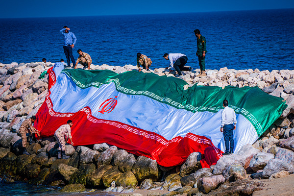 «محفل»؛ من التلفزيون إلى مختلف مدن إيران