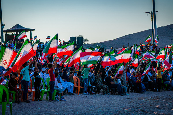 «محفل»؛ من التلفزيون إلى مختلف مدن إيران