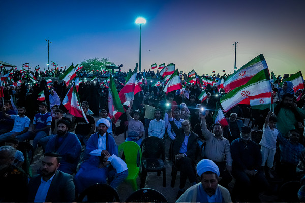 《马赫费尔》：从电视走向伊朗各地