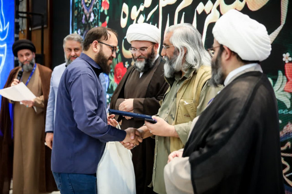 Mehrvareh Havaye No: Почет за деятельность религиозных объединений