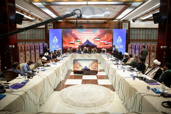 “Mehrvareh Havaye No”：表彰宗教社团的活动