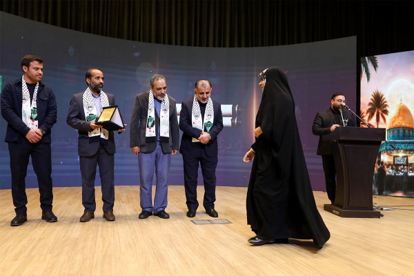 Capital of Mawkibs Commemoration: Arbaeen Ceremony Expressed Through Art