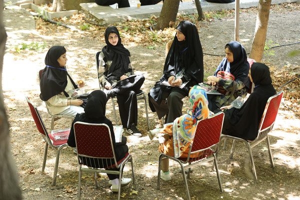 «هيستوري»؛ حملة للقراءة خاصة بالمراهقين