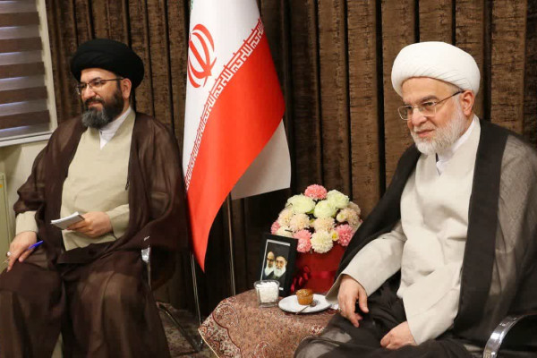 تأکید بر تقویت جریان مردمی قرآن در نشست شورای توسعه فرهنگ قرآنی کردستان