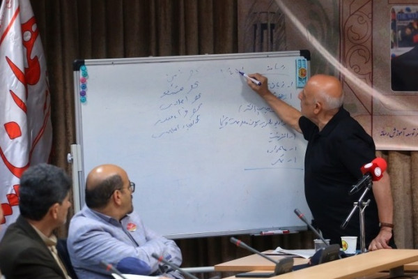 کارگاه آموزشی سواد رسانه درهمدان