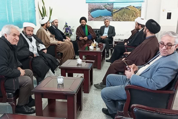 مراسم تکریم و معارفه روسای جدید و قدیم اداره تبلیغات اسلامی آبدانان برگزار شد