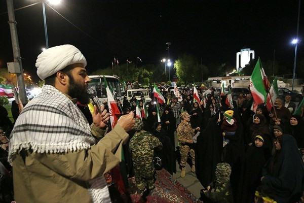 کاروان نمادین اعزام به جبهه در همدان