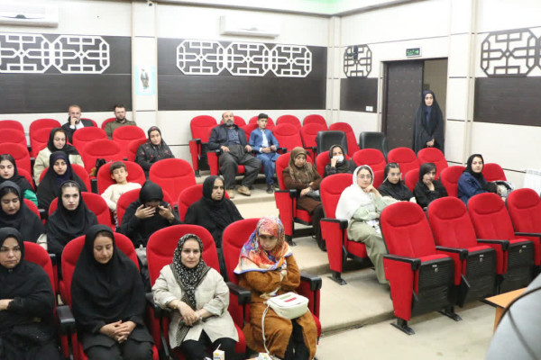 برگزاری کارگاه جهاد تبیین ویژه نوجوانان در اداره تبلیغات مریوان
