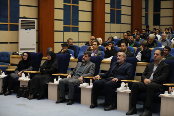 آیین رونمائی و اعطای پروانه فعالیت موسسات نیکوکاری هیئت های مذهبی در همدان