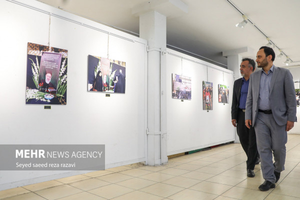 افتتاح نمایشگاه عکاسی تشییع خادمان حرم ایران