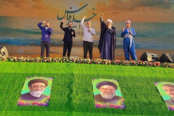 برگزاری محفل قرآنی خادم الرضا (ع) یادبود شهدای خدمت