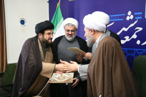 تجلیل از  مسئول اعزام امور مبلغین اداره‌کل تبلیغات اسلامی فارس